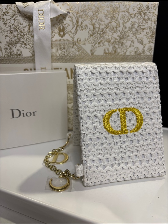 Dior Other - Dior White Woven mirror with CD chain